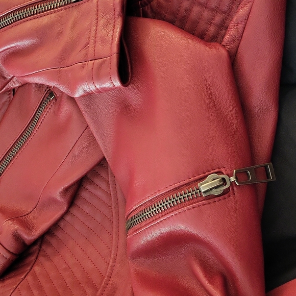 BLANC NOIR BUTTER SOFT LEATHER JACKET.  (BURGUNDY)  ZIPPERS ON ARMS AND POCKETS - Picture 15 of 16